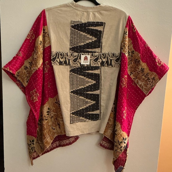 GOD IS GOOD Graphic T with  Kantha Sleeves Poncho style Handmade Boho Festival - Picture 3 of 3